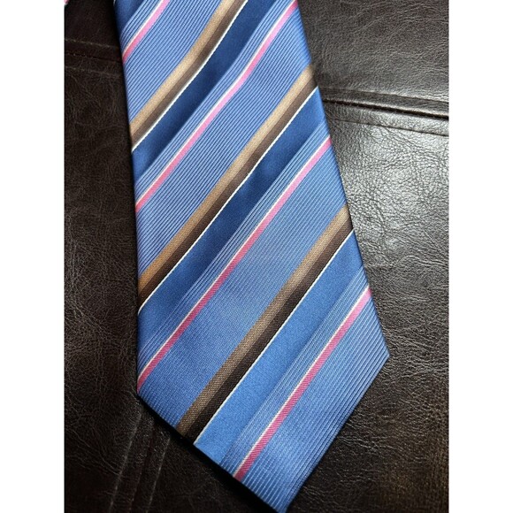 Kenneth Cole - Blue Striped Silk Necktie - Picture 2 of 6